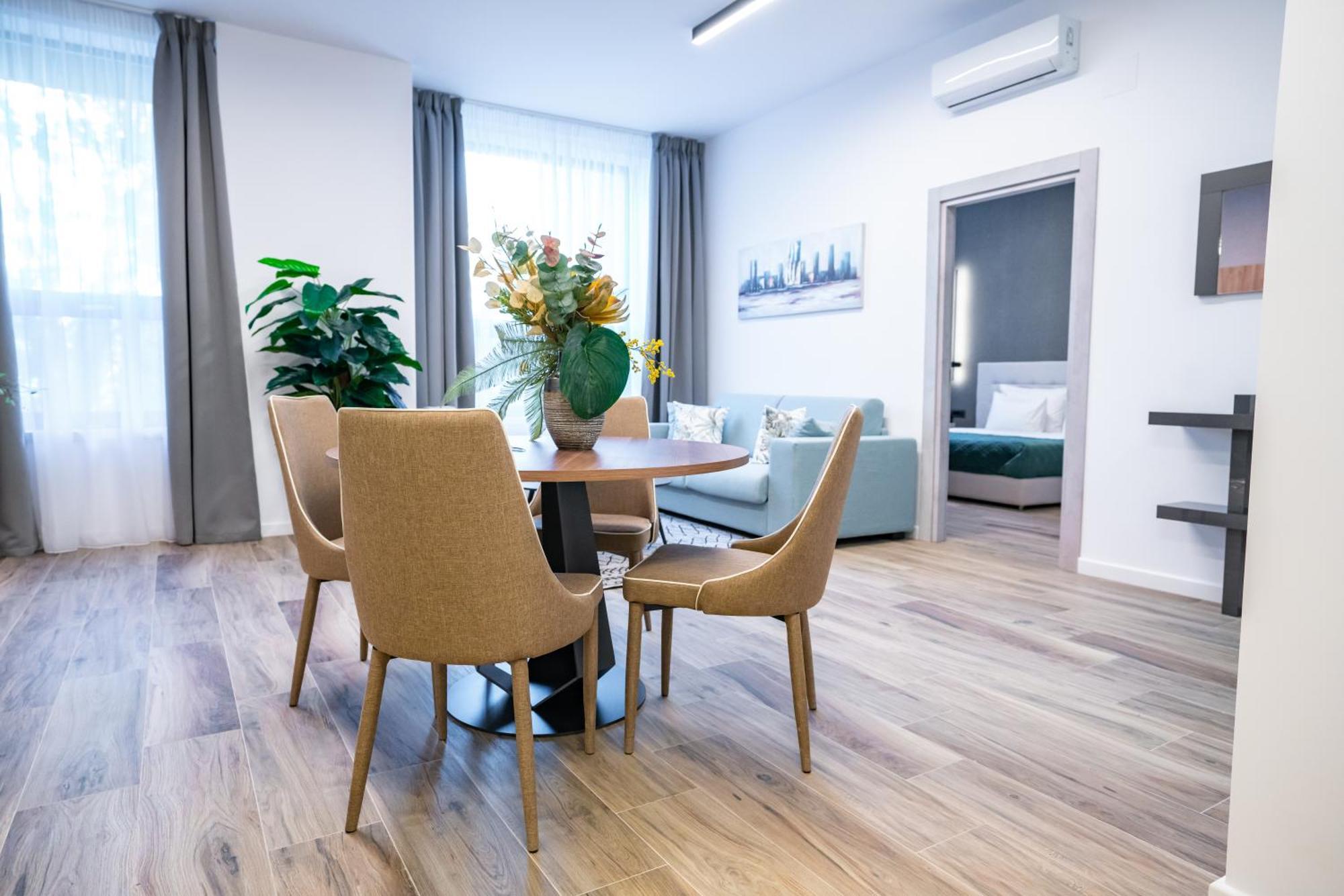 Novos Aparthotel Bucharest Luaran gambar